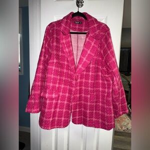 Women’s plus size blazer